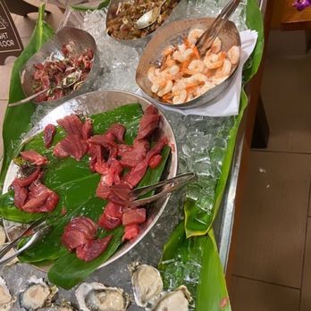 The Buffet At Hyatt - Seafood station - Buffets Near Me - Honolulu, Hawaii The Buffet At Hyatt - Seafood station - Buffets Near Me - Honolulu, Hawaii