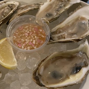 St Augustine Fish Camp - PEI Oysters - Seafood Near Me - St Augustine, Florida