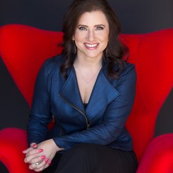 Let Kelly - Kelly Jedele, Owner