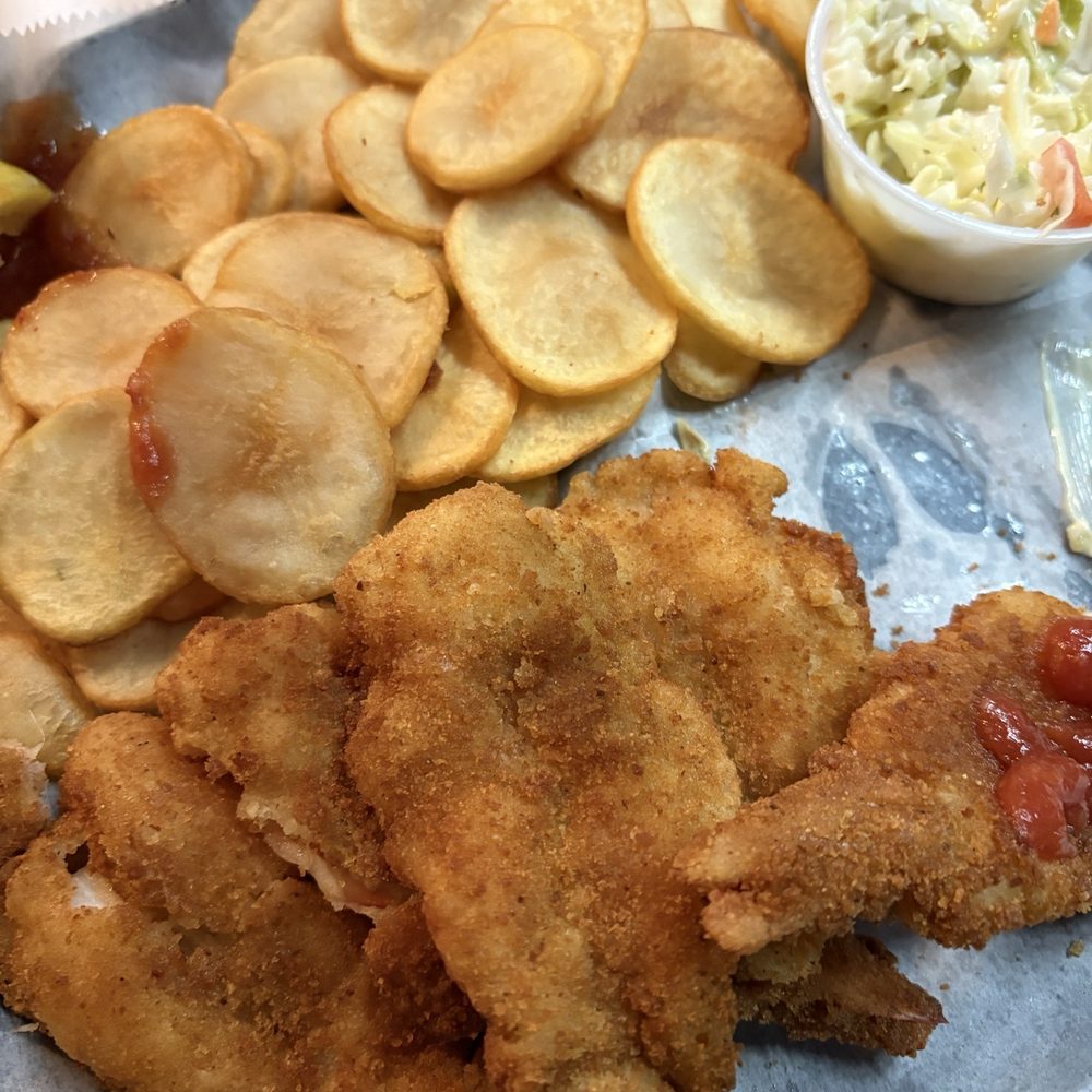 Under the Pier - Fried Shrimp Plate - Seafood Near Me - Levittown, Pennsylvania