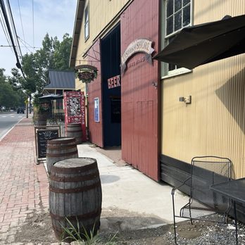 Eastern Shore Brewing - Brewery exterior - Breweries Near Me - Saint Michaels, Maryland