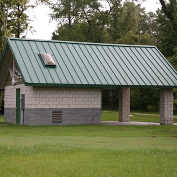 C Zornes Builders - a small building with a green roof - General Contractors Near Me C Zornes Builders - a small building with a green roof - General Contractors Near Me