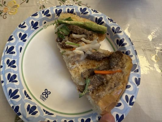 Bánh Mì Ông Mười by null