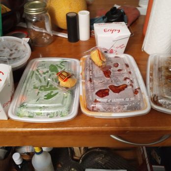 China Wang - Rice, Brown sauce? Steamed vegetables General Tso's chicken, rice, beef lo mein, fortune cookies - Chinese Near Me - Malta, New York