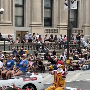 Indy 500 Parade - Ronald McDonald house recognition - Festivals Near Me - Indianapolis, Indiana Indy 500 Parade - Ronald McDonald house recognition - Festivals Near Me - Indianapolis, Indiana