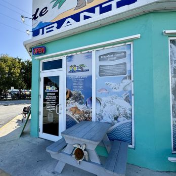 High Tide Restaurant - the front of the restaurant - Seafood Near Me - Key Largo, Florida
