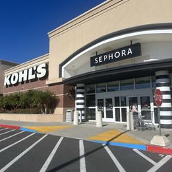 Kohl's - Entry