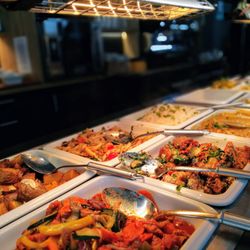 sattgrün - Es handelt sich um vegane Systemgastronomie, insofern ist äußerlich alles wie gewohnt: Einrichtung und Speisekarte sind gleich.