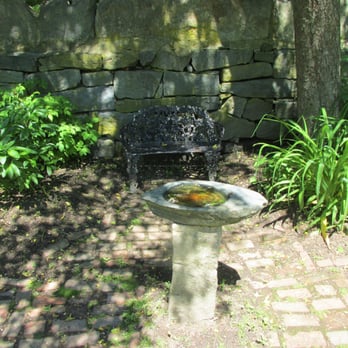 The Sunken Garden - A very gentle place - Parks Near Me - Wiscasset, Maine