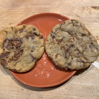 Antoine's Cookie Shop - Chocolate chunk peanut butter and toffee cookies - Bakeries Near Me - Los Gatos, California Antoine's Cookie Shop - Chocolate chunk peanut butter and toffee cookies - Bakeries Near Me - Los Gatos, California