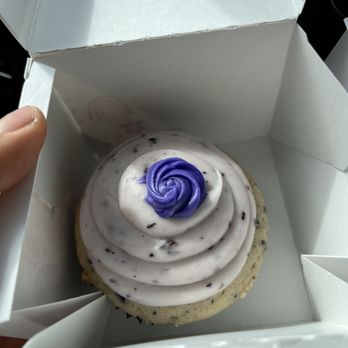 Dots Cafe - Blueberry cheesecake - Cafes Near Me - Pasadena, California