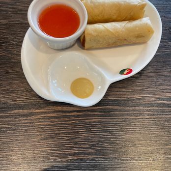 Fulin's Asian Cuisine - Free spring rolls for checking in on Yelp! - Asian Fusion Near Me - Ooltewah, Tennessee