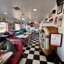 Mr D'z Route 66 Diner