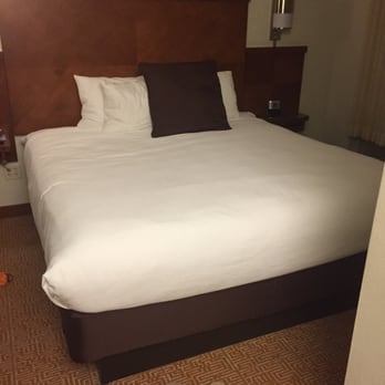 Hyatt Place Chesapeake/Greenbrier - Great Bed !! - Hotels Near Me - Chesapeake, Virginia