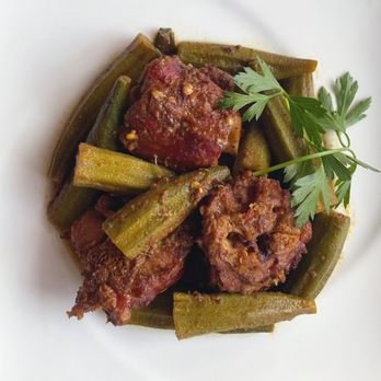 Delice Creole Catering - Smoked Turkey neck with Okra - Caterers Near Me - Brooklyn, New York Delice Creole Catering - Smoked Turkey neck with Okra - Caterers Near Me - Brooklyn, New York