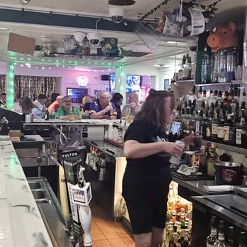 Old Clover Inn - The bartender was super sweet and attentive - Dive Bars Near Me - Saint Paul, Minnesota Old Clover Inn - The bartender was super sweet and attentive - Dive Bars Near Me - Saint Paul, Minnesota