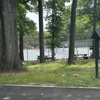 Crocheron Park - Tennis and pickle ball courts. - Parks Near Me - Bayside, New York
