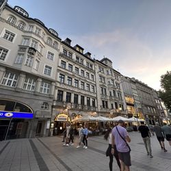 Augustiner Stammhaus - Front of house outdoor seating area