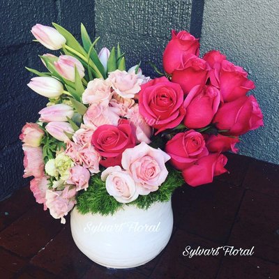 Valentines Day is Near! 💘 - It’s not too late to order your Valentine’s Day Flowers 🌹 Valentines Day is Near! 💘 - It’s not too late to order your Valentine’s Day Flowers 🌹