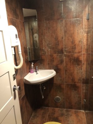 Yes! Lisbon Hostel by null