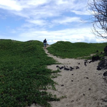 Makalawena Beach - Keep walking... - Beaches Near Me - Kalaoa, Hawaii Makalawena Beach - Keep walking... - Beaches Near Me - Kalaoa, Hawaii