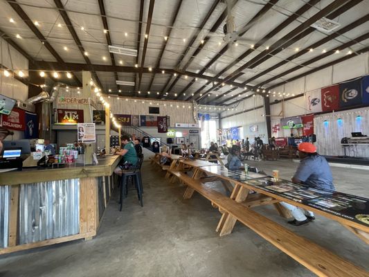 Rob Ray's Taproom by null