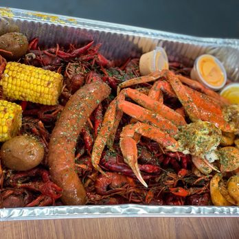 Sammy Crawfish King 2 - Cajun/Creole Near Me - Monroe, Louisiana