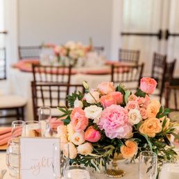 Floral and decor for reception table Floral and decor for reception table