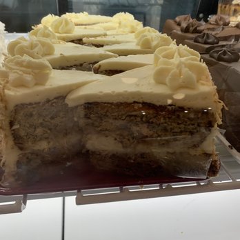 Mandola's Italian Kitchen - HUGE slices - Bakeries Near Me - Tampa, Florida