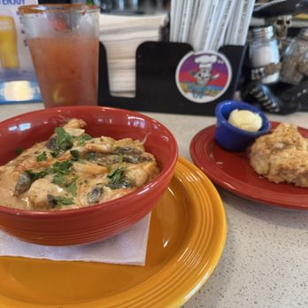 Hangry's - Shrimp & Grits, biscuit, & Bloody Mary! - Food Trucks Near Me - Norfolk, Virginia Hangry's - Shrimp & Grits, biscuit, & Bloody Mary! - Food Trucks Near Me - Norfolk, Virginia