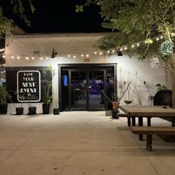 Union Hall - Back patio