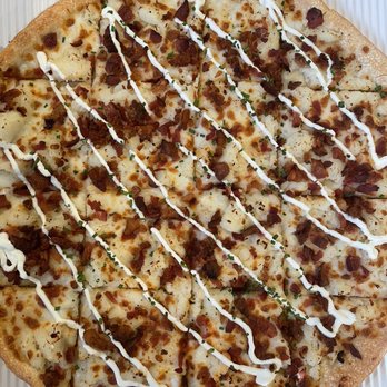 Cheshire Pizza & Ale - Medium Mash pizza with that sour cream drizzle - Pizza Near Me - Cheshire, Connecticut Cheshire Pizza & Ale - Medium Mash pizza with that sour cream drizzle - Pizza Near Me - Cheshire, Connecticut