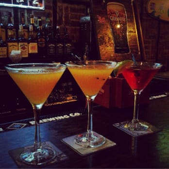 Tap House - Really?! So IT IS possible... Circa 2015 - Sports Bars Near Me - Forest Hills, New York