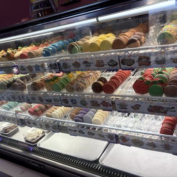 Momma Mondragon’s Macarons - Maracron selection - Macarons Near Me - Moreno Valley, California