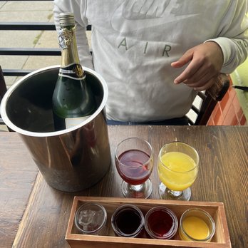 Blackbird Café - Mimosa flight - Cafes Near Me - Long Beach, California Blackbird Café - Mimosa flight - Cafes Near Me - Long Beach, California