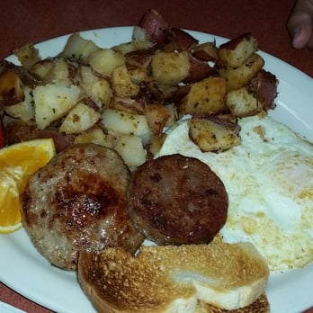 Margie's Diner - Always a tradition when in Paso Robles,  a hearty breakfast at Margies. - Diners Near Me - Paso Robles, California