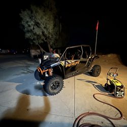 Ironwoods Off-road Rental - Polaris rzr