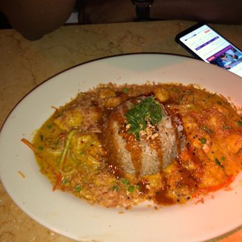 The Cheesecake Factory - Desserts Near Me - Hackensack, New Jersey