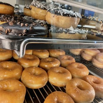 Fresh Donuts - Donuts Near Me - La Puente, California Fresh Donuts - Donuts Near Me - La Puente, California