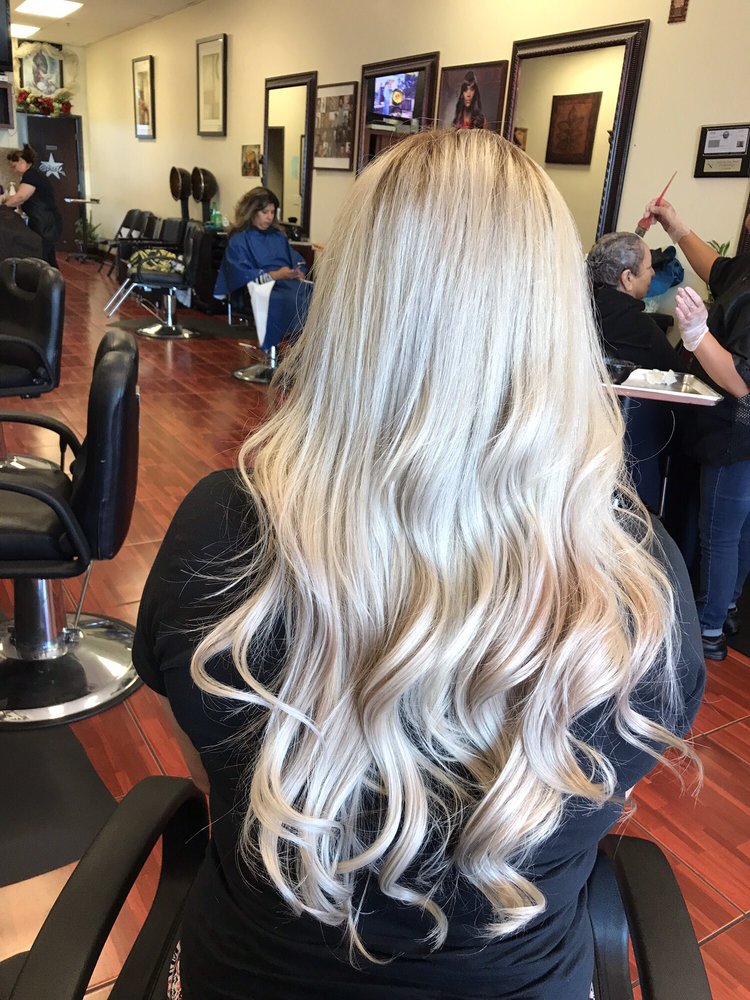 Estrella Beauty Salon Photos
