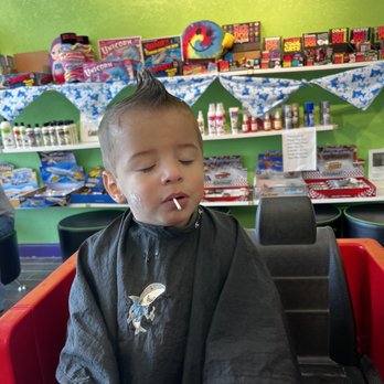 Sharkeys Cuts For Kids - Kids Hair Salons Near Me - Sugar Land, Texas Sharkeys Cuts For Kids - Kids Hair Salons Near Me - Sugar Land, Texas