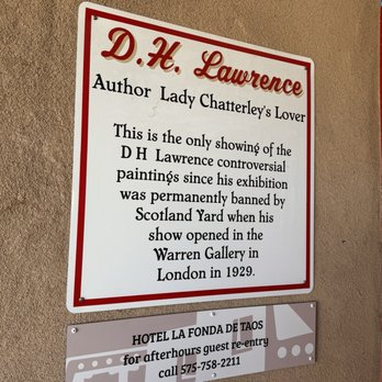 Taos Plaza - Landmarks & Historical Buildings Near Me - Taos, New Mexico
