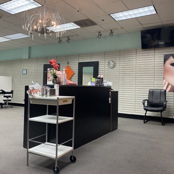 Ideal Brows Threading And Waxing - Waxing Near Me - Montclair, California Ideal Brows Threading And Waxing - Waxing Near Me - Montclair, California