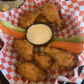 WingNutz - Garlic Cajun rub - Chicken Wings Near Me - Las Vegas, Nevada WingNutz - Garlic Cajun rub - Chicken Wings Near Me - Las Vegas, Nevada