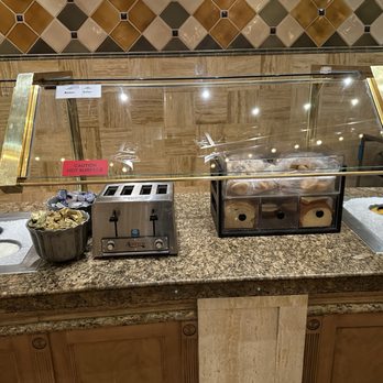 Garden Court - Buffets Near Me - Las Vegas, Nevada Garden Court - Buffets Near Me - Las Vegas, Nevada