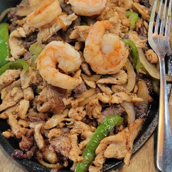 Mariscos La Sirena - Fajitas - Mexican Near Me - Crestwood, Illinois