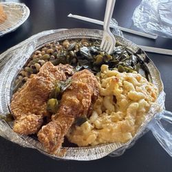 Flavaz Seafood & Soulfood Restaurant - Fried chicken