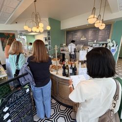 It was busy when we got here - tables almost full.