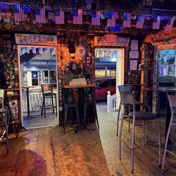 Heroes Bar & Liberty Lounge