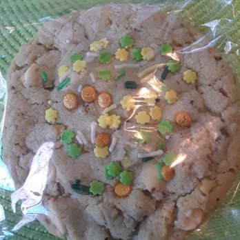Martinsville Candy Kitchen - White chocolate pistachio cookie with shamrock sprinkles - Candy Stores Near Me - Martinsville, Indiana Martinsville Candy Kitchen - White chocolate pistachio cookie with shamrock sprinkles - Candy Stores Near Me - Martinsville, Indiana